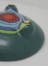 Load image into Gallery viewer, Delightful Green Tripod Bowl