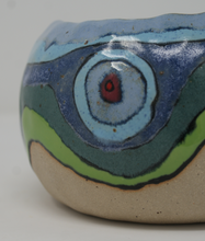 Załaduj obraz do przeglądarki galerii, Beautiful Colourful Pinched Bowl