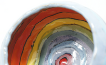 Załaduj obraz do przeglądarki galerii, Beautiful Colourful Pinched Bowl