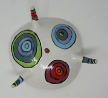 Load image into Gallery viewer, Beautiful Colourful Tripod Bowl