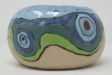 Załaduj obraz do przeglądarki galerii, Beautiful Colourful Pinched Bowl