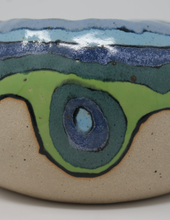 Załaduj obraz do przeglądarki galerii, Beautiful Colourful Pinched Bowl