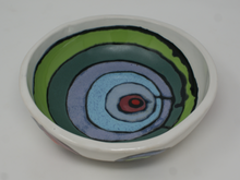 Załaduj obraz do przeglądarki galerii, Beautiful Large Colourful Bowl