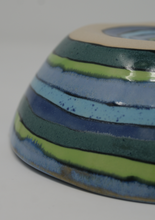 Load image into Gallery viewer, Blues and greens bowl
