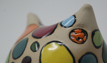 Load image into Gallery viewer, Mighty dotted tripod mug