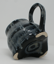 Załaduj obraz do przeglądarki galerii, Black and glacier blue massive mug