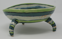 Load image into Gallery viewer, Spring green tripod bowl