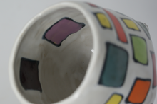 Załaduj obraz do przeglądarki galerii, Beautiful 'squares' mug