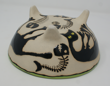 Load image into Gallery viewer, Ugly Catz tripod Bowl