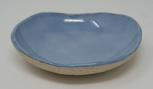 Load image into Gallery viewer, Sweet blue plate