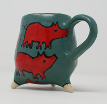 Załaduj obraz do przeglądarki galerii, The Amazing Red Ugly Piggies Mug