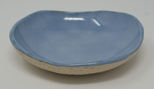 Load image into Gallery viewer, Sweet blue plate