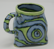 Załaduj obraz do przeglądarki galerii, Blue and green mug