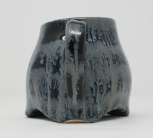 Załaduj obraz do przeglądarki galerii, Black and glacier blue mug