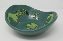 Załaduj obraz do przeglądarki galerii, Amazing seahorse and horsefish bowl