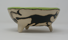 Load image into Gallery viewer, Ugly Catz tripod Bowl