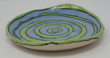 Load image into Gallery viewer, Sweet blue-green plate