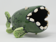 Załaduj obraz do przeglądarki galerii, The Greenest Ugly Fish