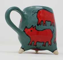 Załaduj obraz do przeglądarki galerii, The Amazing Red Ugly Piggies Mug