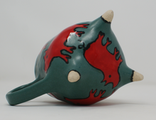 Załaduj obraz do przeglądarki galerii, The Amazing Red Ugly Piggies Mug