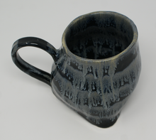 Załaduj obraz do przeglądarki galerii, Black and glacier blue massive mug