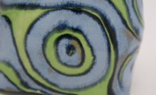 Załaduj obraz do przeglądarki galerii, Blue and green mug