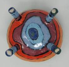 Załaduj obraz do przeglądarki galerii, Delightful colourful pinched four legged bowl