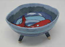 Load image into Gallery viewer, Round three legged bowl with red fish