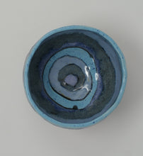 Load image into Gallery viewer, Cute red eel small round bowl