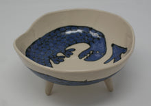 Load image into Gallery viewer, Ugly Drizard tripod bowl