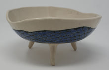 Load image into Gallery viewer, Ugly Drizard tripod bowl