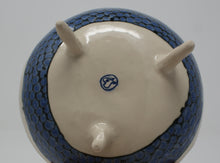 Load image into Gallery viewer, Ugly Drizard tripod bowl