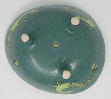 Załaduj obraz do przeglądarki galerii, Amazing Large Seahorse Tripod bowl