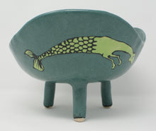 Załaduj obraz do przeglądarki galerii, Amazing Large Seahorse Tripod bowl