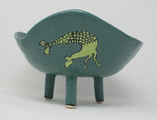 Załaduj obraz do przeglądarki galerii, Amazing Large Seahorse Tripod bowl