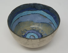 Load image into Gallery viewer, Small blue beautiful bowl