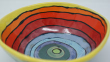 Załaduj obraz do przeglądarki galerii, Colourful madness tripod bowl