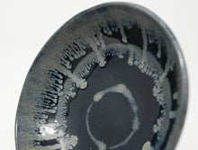 Załaduj obraz do przeglądarki galerii, Beautiful Glacier Black Bowl