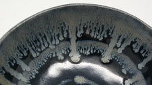 Załaduj obraz do przeglądarki galerii, Beautiful Glacier Black Bowl