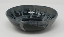 Załaduj obraz do przeglądarki galerii, Beautiful Glacier Black Bowl
