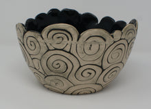 Załaduj obraz do przeglądarki galerii, Wonderful "Eleganza" salad bowl