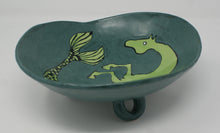 Load image into Gallery viewer, Bucephalus - medium serving seahorse bowl