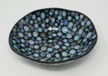 Załaduj obraz do przeglądarki galerii, Amazingly dotted bowl