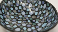 Załaduj obraz do przeglądarki galerii, Amazingly dotted bowl