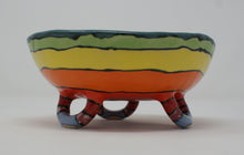 Załaduj obraz do przeglądarki galerii, Lovable funky legs tripod bowl