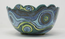 Załaduj obraz do przeglądarki galerii, Mighty and Monstrous fruit bowl