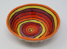 Load image into Gallery viewer, Sunny hearts bowl