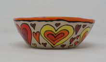 Load image into Gallery viewer, Sunny hearts bowl
