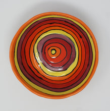 Load image into Gallery viewer, Sunny hearts bowl