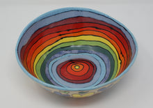 Załaduj obraz do przeglądarki galerii, Colourful hearts medium bowl